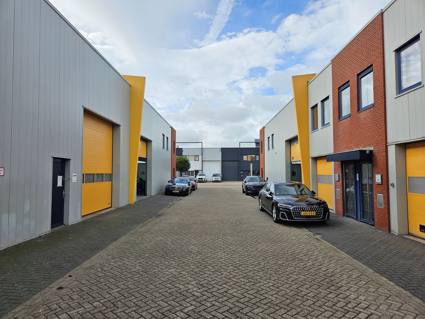 Bekijk foto 3 van Weberstraat 68