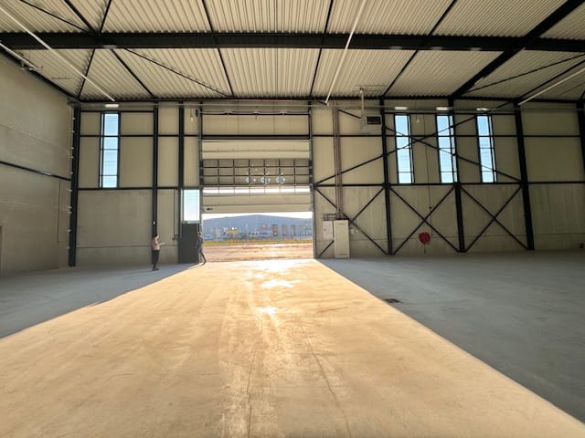 Bekijk foto 4 van Drogerij 3