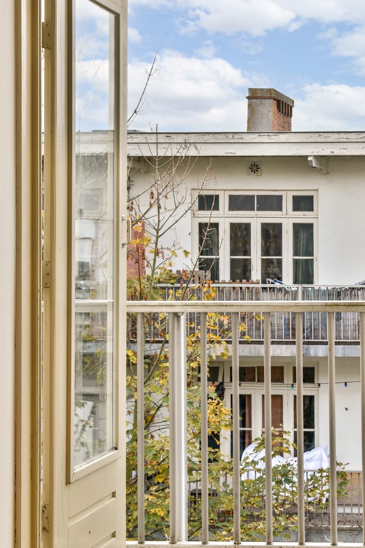 Photo 14 of John Franklinstraat 57-3