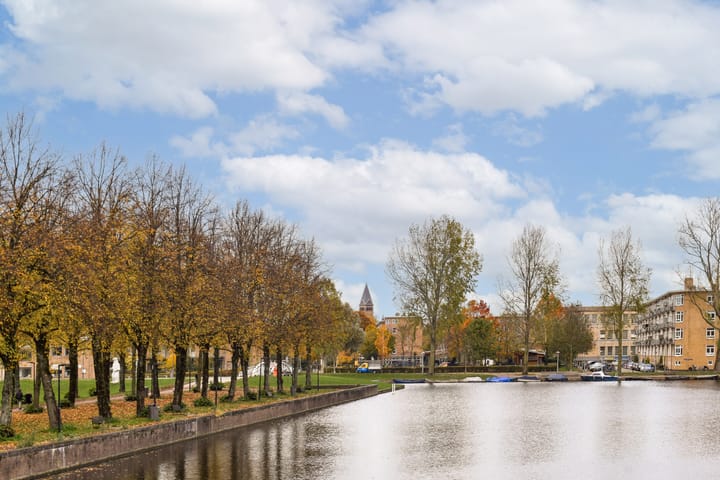 Photo 24 of John Franklinstraat 57-3