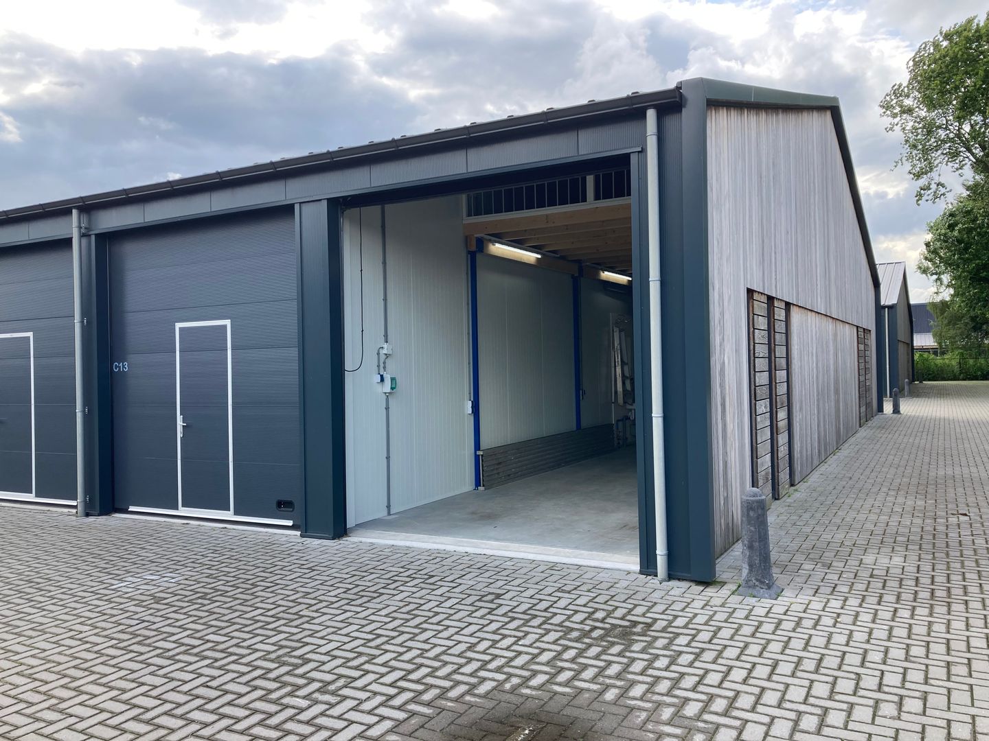 View photo 1 of Badweg 28