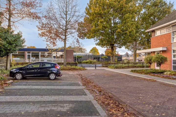 Photo 22 of Keuleman 1