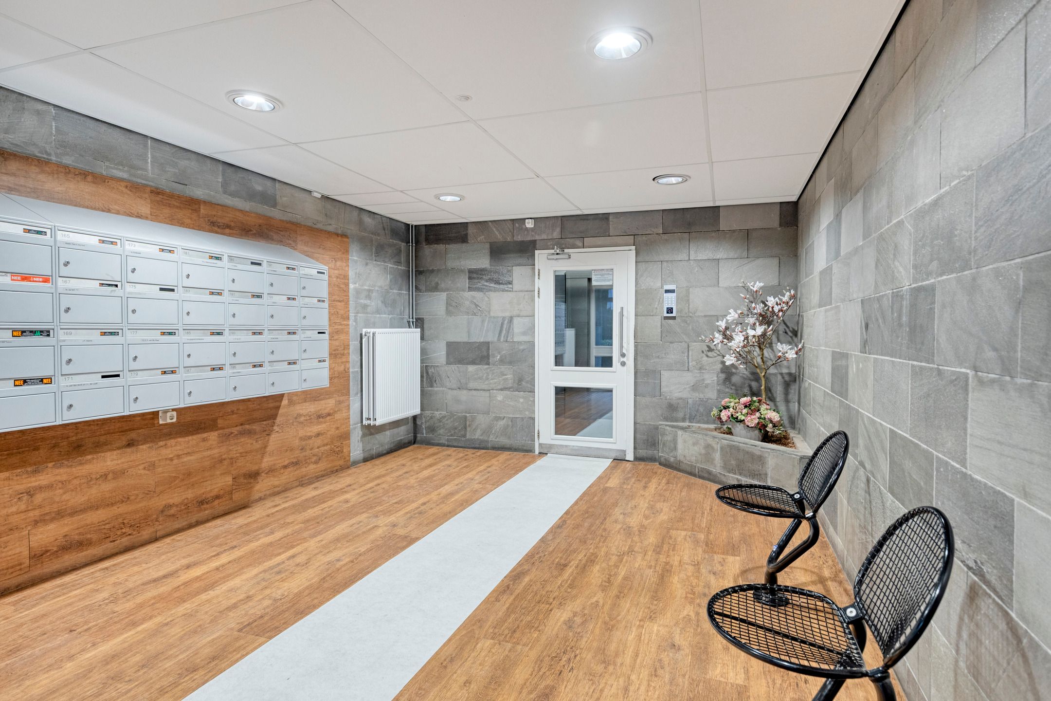 Foto 30 van Henri Dunantlaan 205