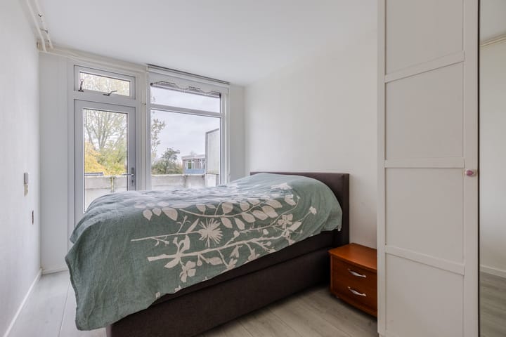 Photo 16 of Midscheeps 37