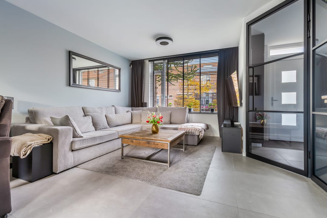 Foto 8 van Van Vollenhovenstraat 10