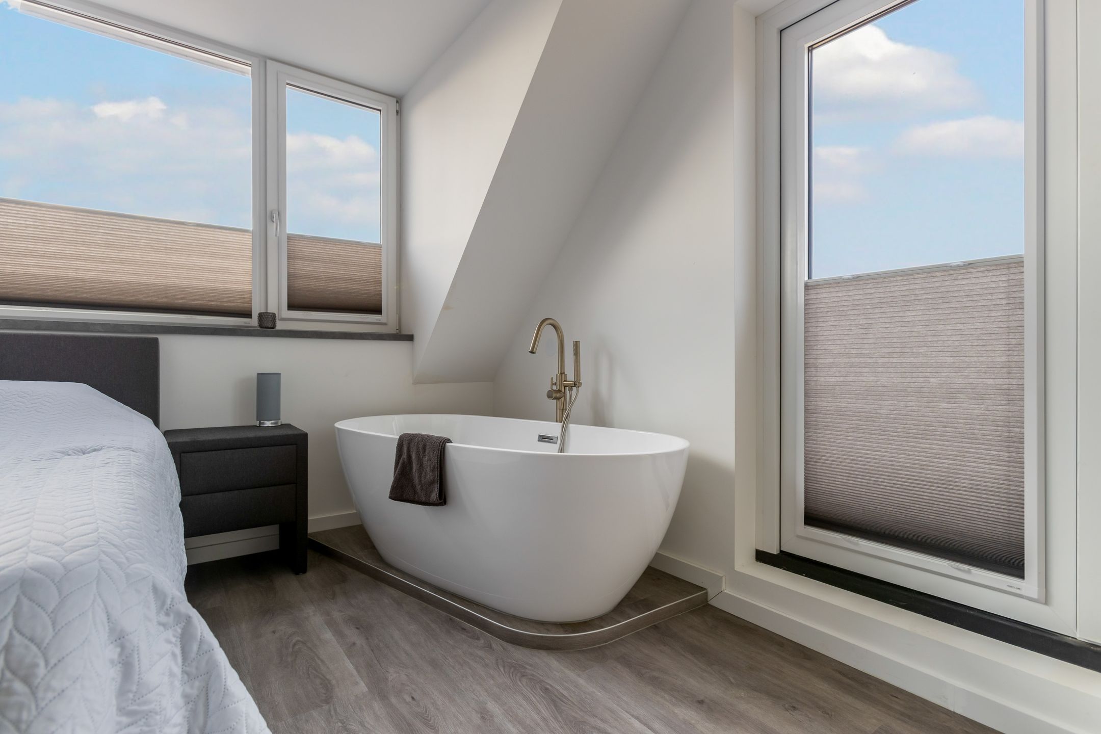 Foto 21 van Van Vollenhovenstraat 10