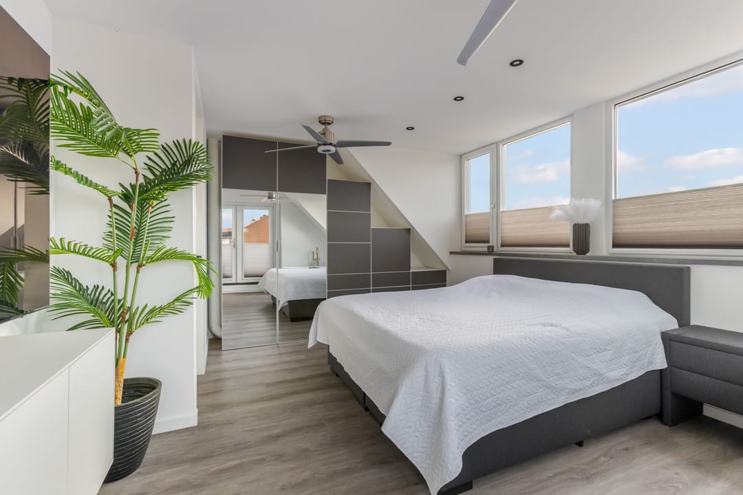 Foto 22 van Van Vollenhovenstraat 10