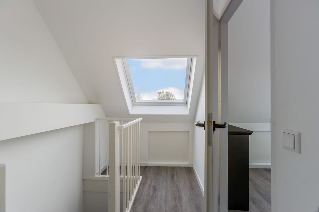 Foto 28 van Van Vollenhovenstraat 10