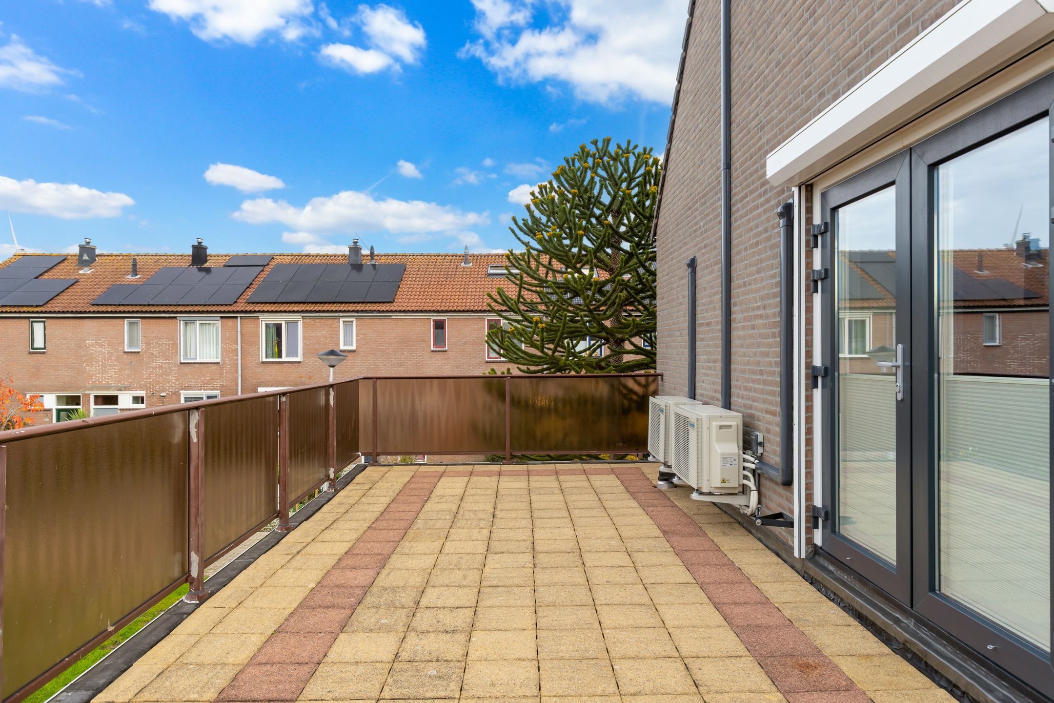 Foto 42 van Van Vollenhovenstraat 10