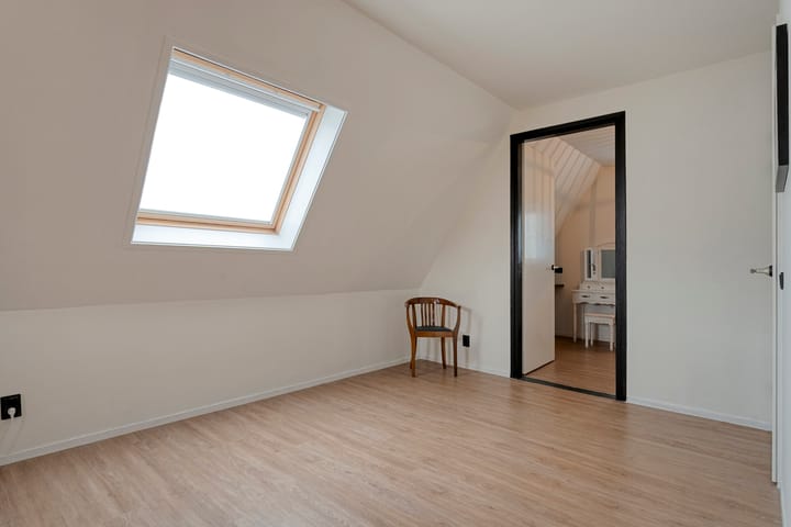 Foto 35 van Nijerwalstraat 4