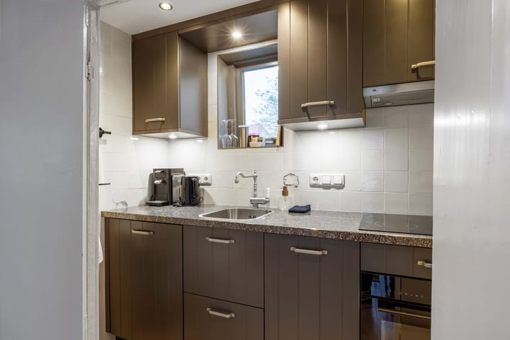 Photo 32 of Godsacker 37