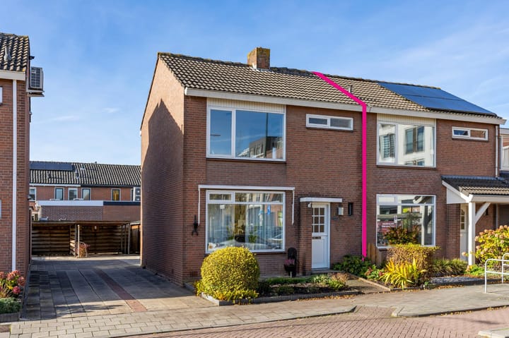 Foto 5 van Meeuwenlaan 61