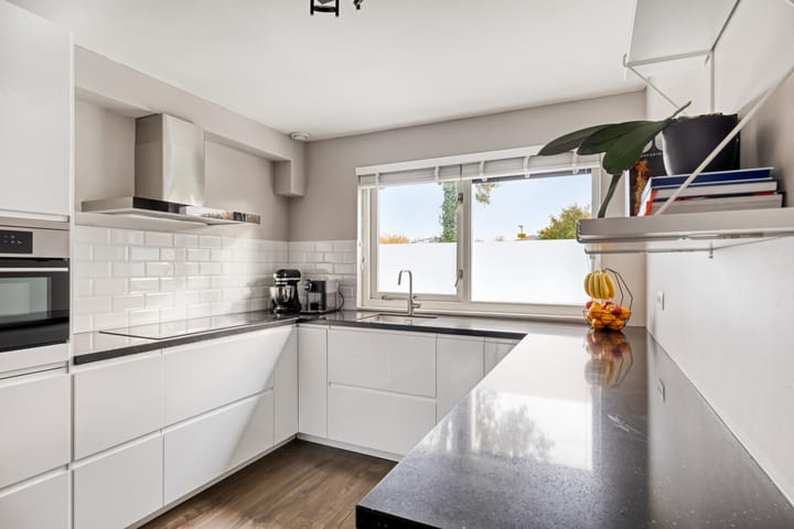 Photo 14 of Pereboomweg 5