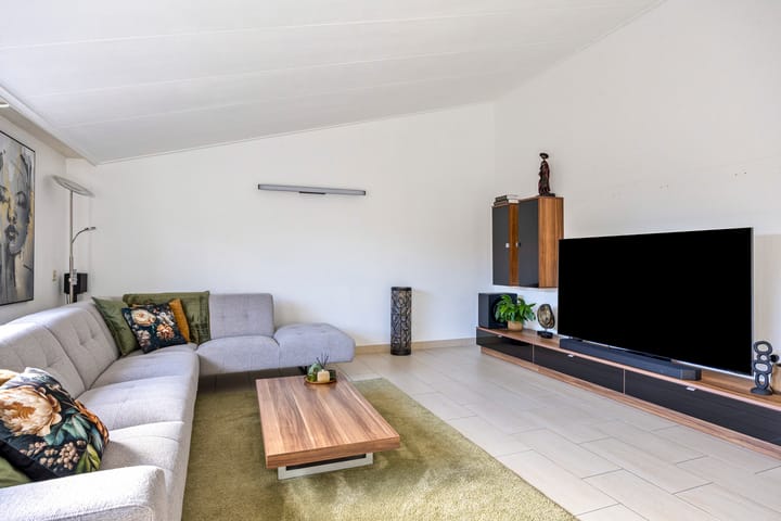 Photo 5 of Musketier 8