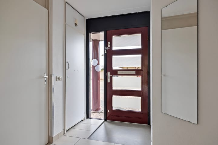 Photo 12 of Musketier 8