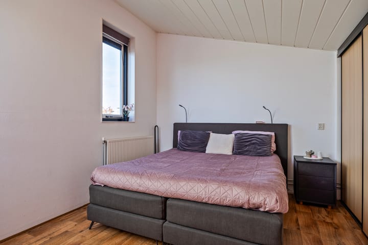 Photo 13 of Musketier 8