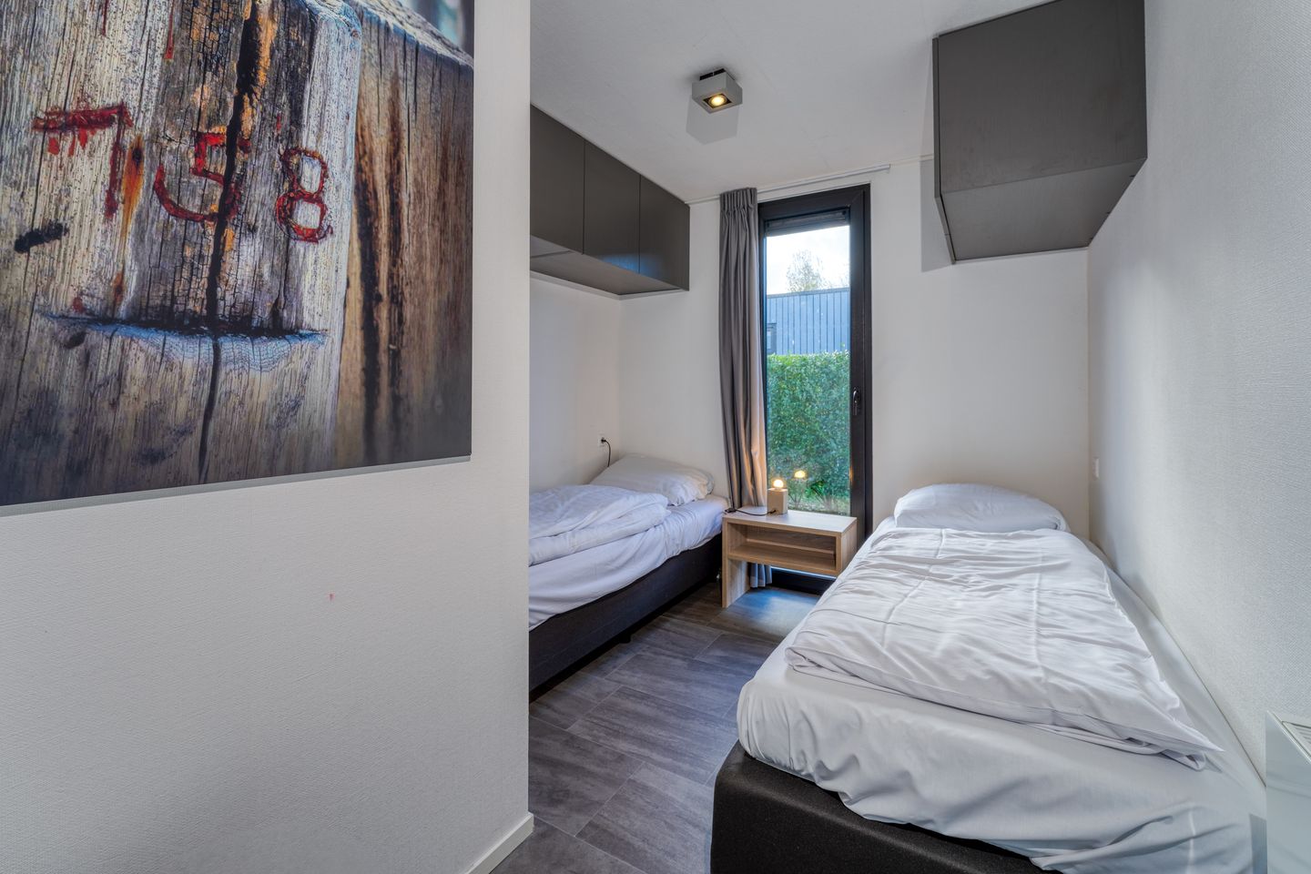 Photo 10 of Mettenijedijk 33-074