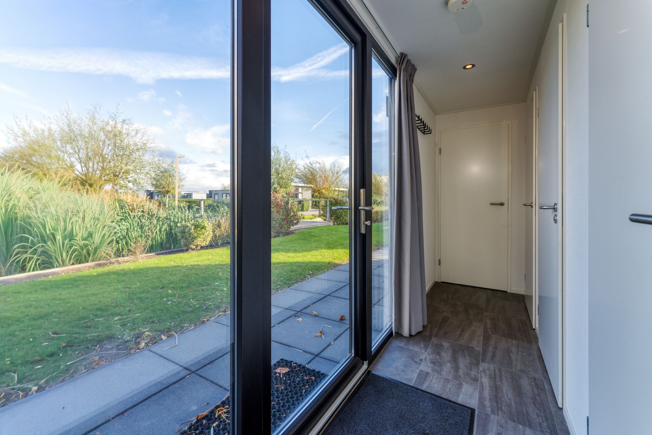 Photo 6 of Mettenijedijk 33-074