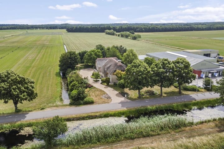 Photo 11 of Elleboogsvaart 13-A