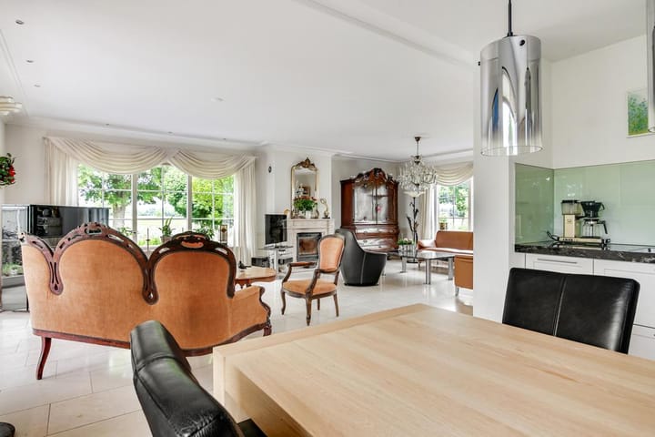 Photo 34 of Elleboogsvaart 13-A