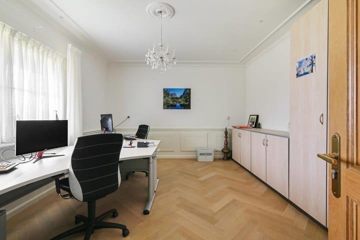 Photo 47 of Elleboogsvaart 13-A