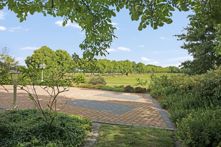 Photo 69 of Elleboogsvaart 13-A