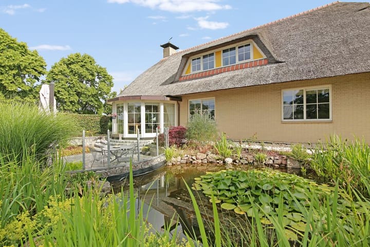 Photo 76 of Elleboogsvaart 13-A