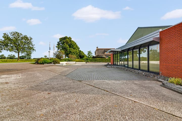 Photo 88 of Elleboogsvaart 13-A