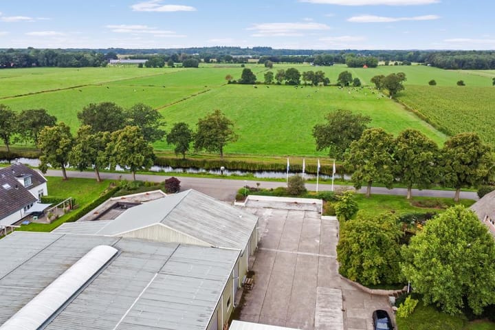 Photo 106 of Elleboogsvaart 13-A