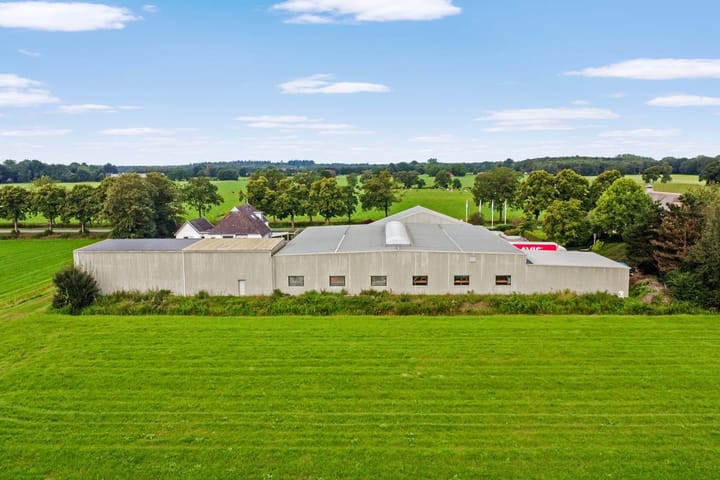 Photo 107 of Elleboogsvaart 13-A