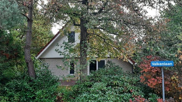 Foto 2 van Valkenlaan 22