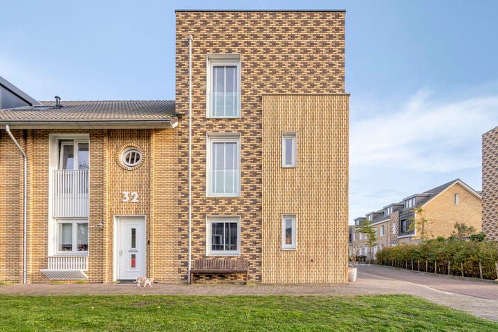 Foto 2 van Veenbesstraat 1