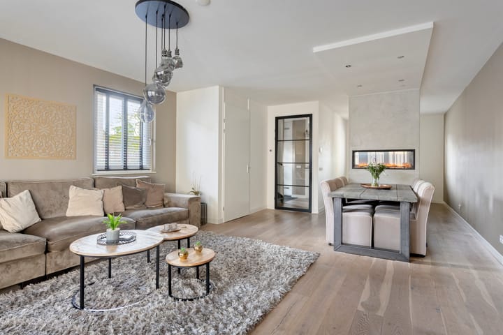 Foto 4 van Veenbesstraat 1