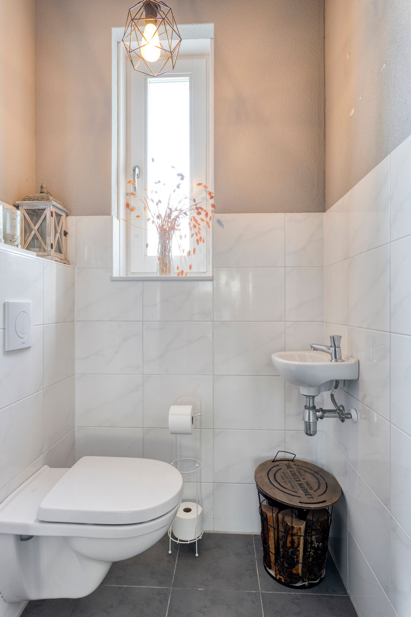 Foto 6 van Veenbesstraat 1