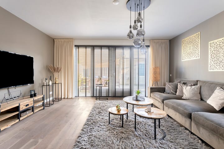 Foto 7 van Veenbesstraat 1