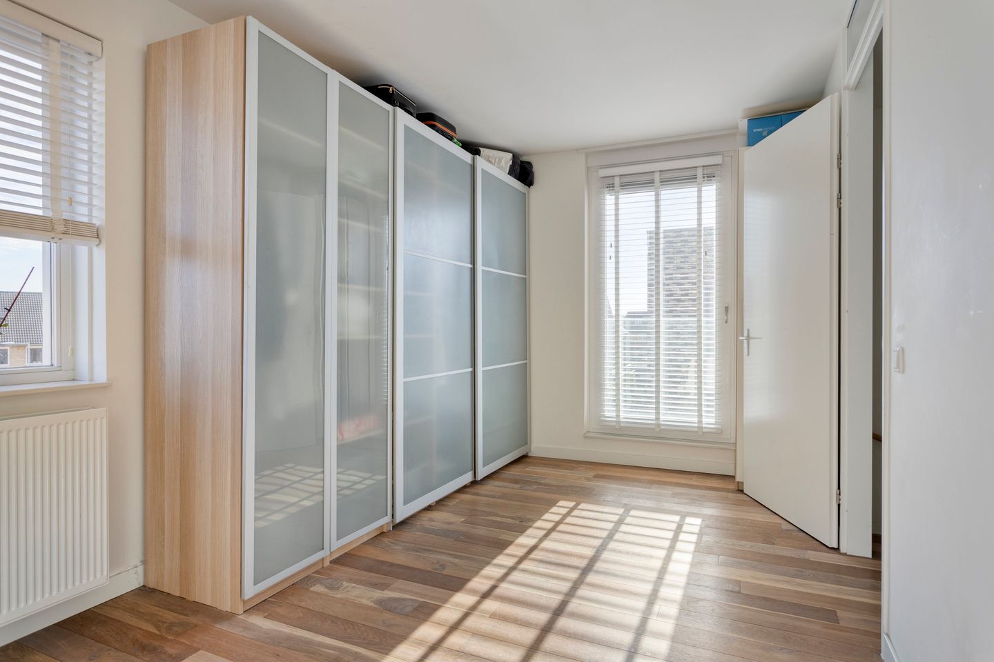 Foto 29 van Veenbesstraat 1