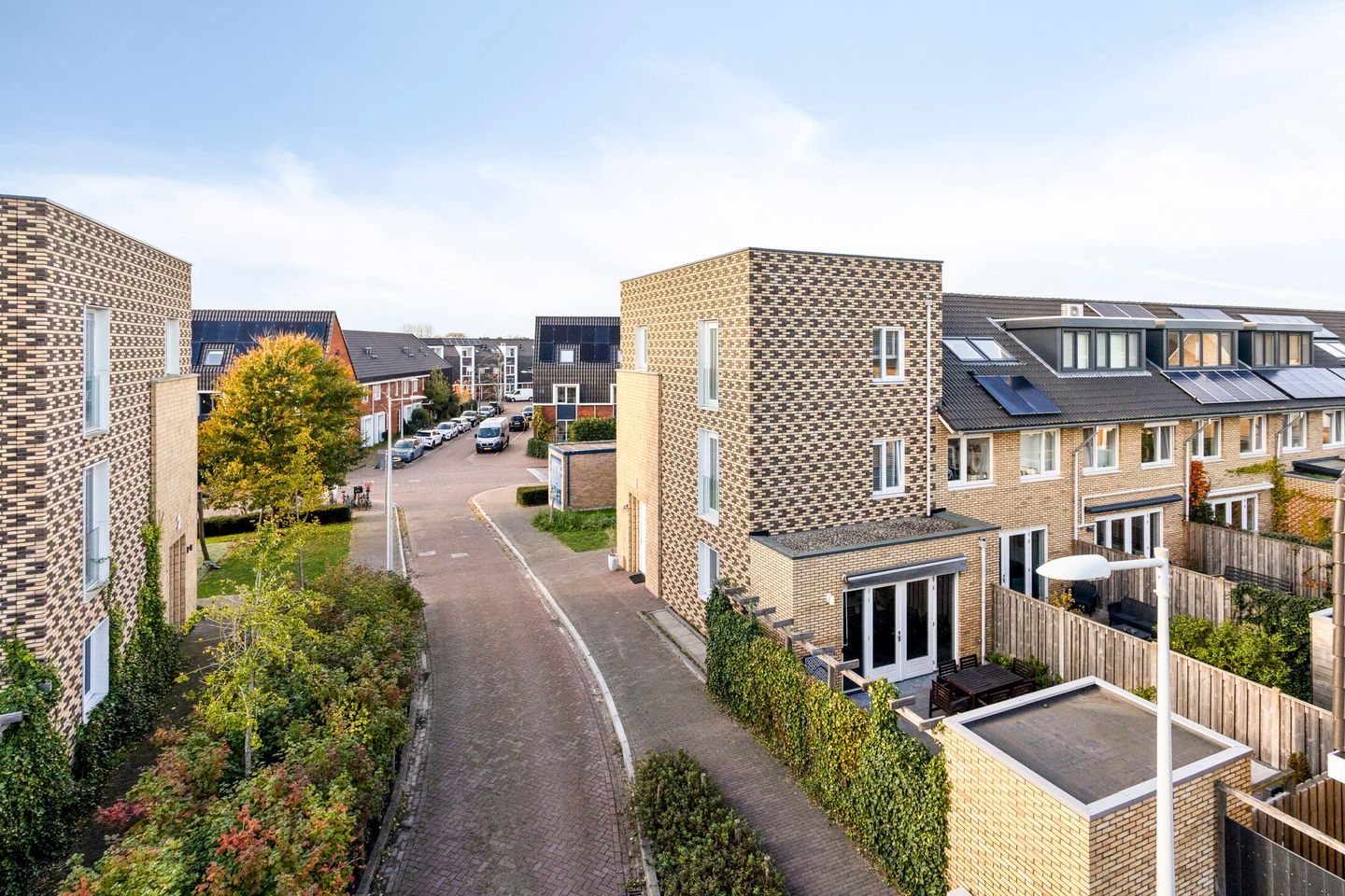 Foto 40 van Veenbesstraat 1