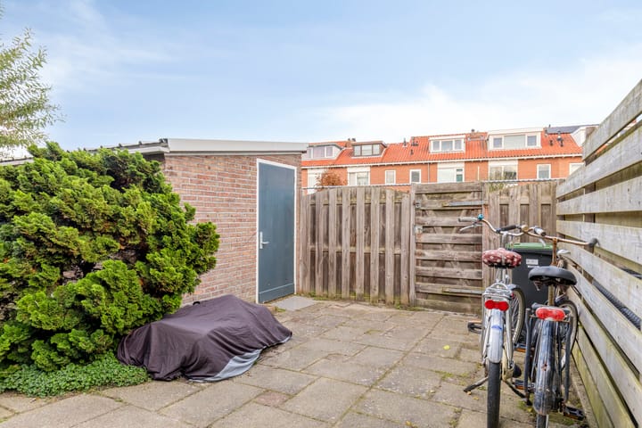 Photo 25 of Witte de Withstraat 25