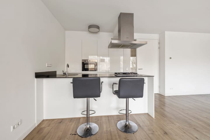 Photo 3 of Flevolaan 4-N