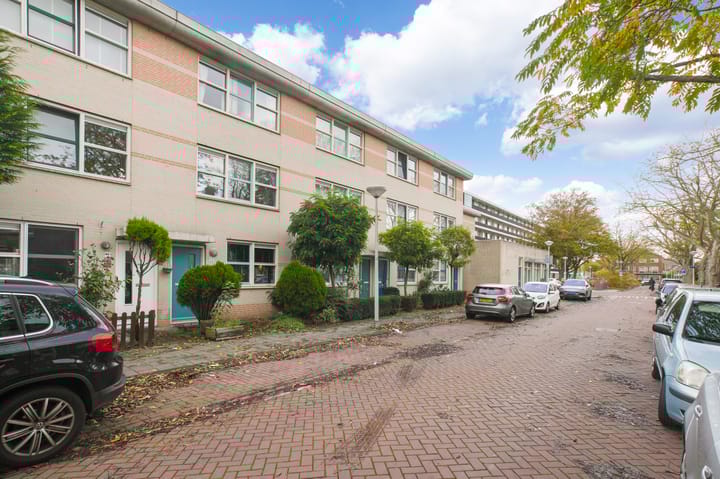 Photo 2 of Senecastraat 13