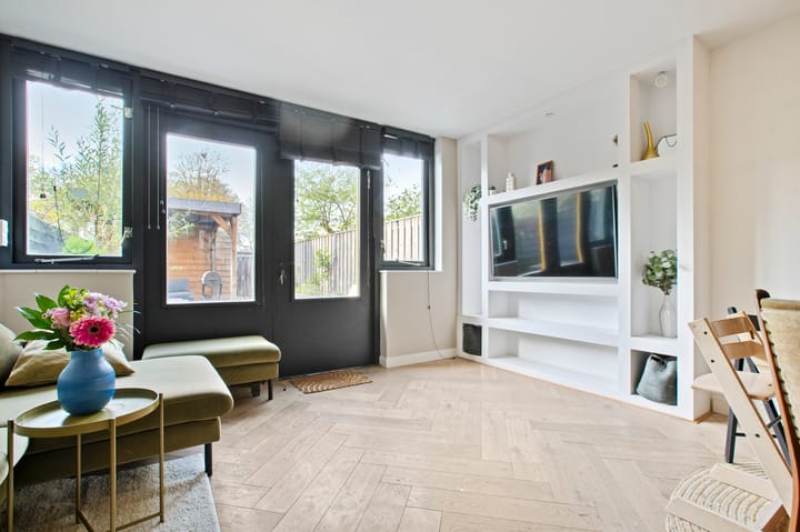 Photo 7 of Senecastraat 13