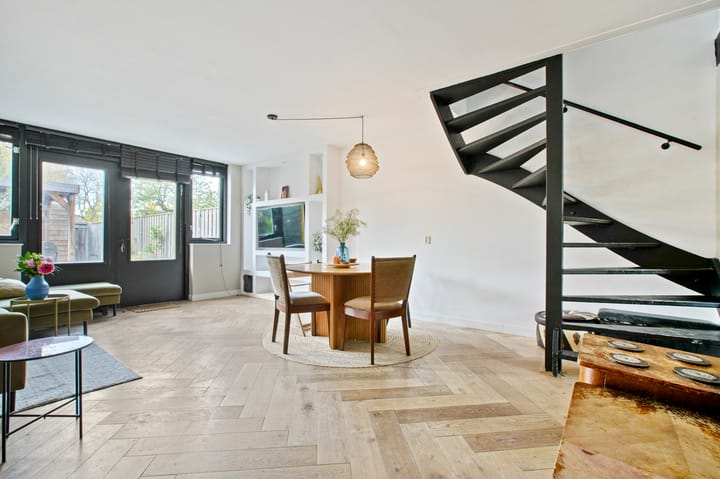 Photo 10 of Senecastraat 13