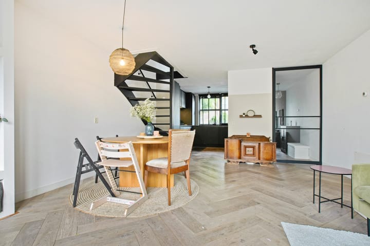 Photo 12 of Senecastraat 13