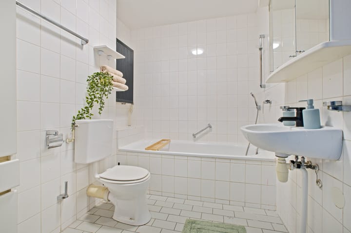 Photo 18 of Senecastraat 13