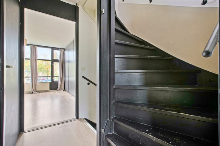 Photo 19 of Senecastraat 13