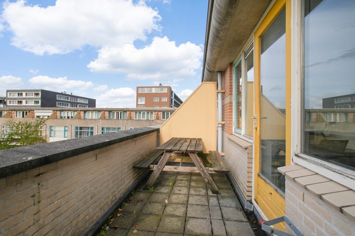 Photo 29 of Senecastraat 13