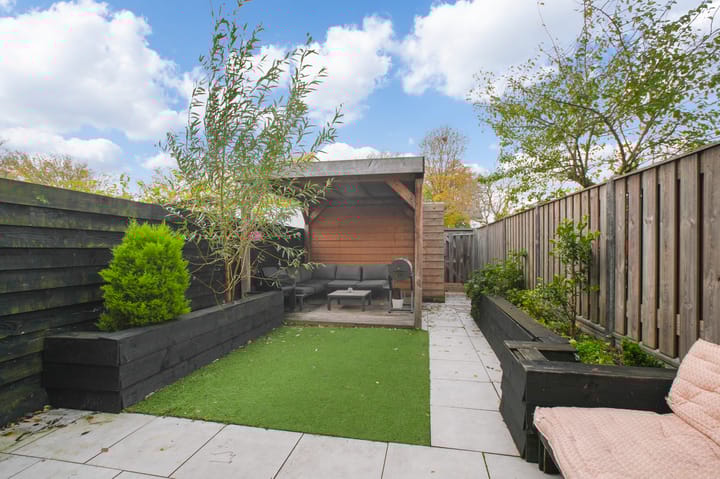 Photo 31 of Senecastraat 13