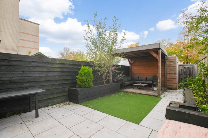 Photo 32 of Senecastraat 13