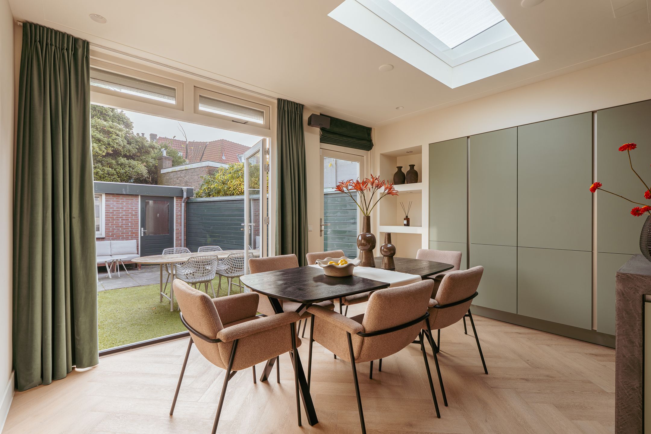 Foto 18 van Deckerstraat 3