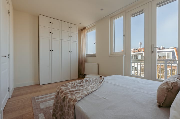 Foto 38 van Deckerstraat 3